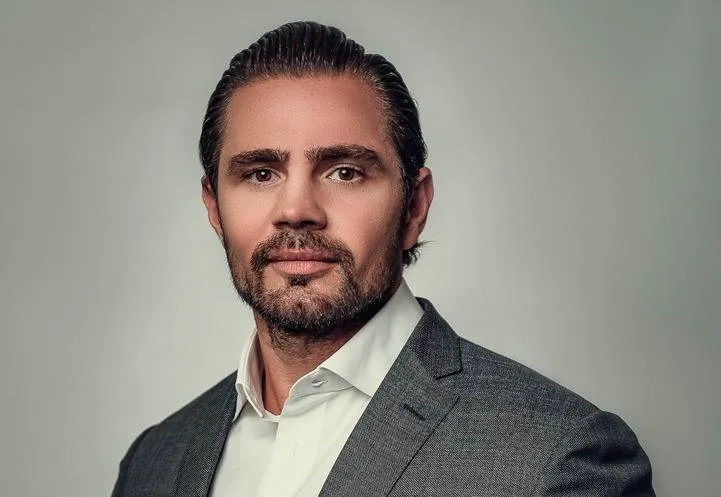 Vorcaro pede 'experiência completa' para 'ultra vips' em Campos do Jordão